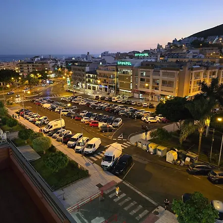 Exclusive Eden, Marble Floor, Luxury Bathroom, Heated Pool, Close To Centre, Sea View, Balcony Apartment *