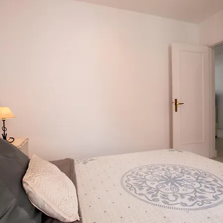 Apartment Diamantes 9 *