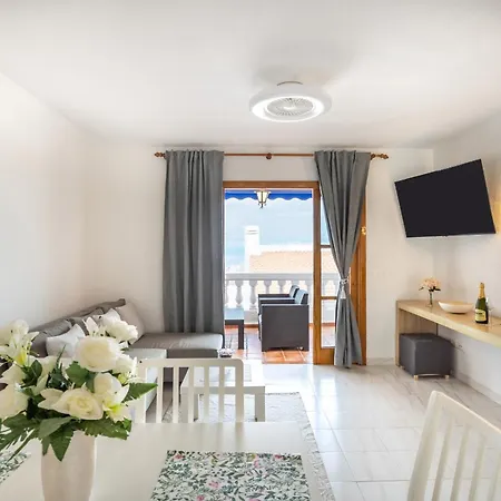 Apartment Cozy Port Royal Margot Sunset View By Lovetenerife Los Cristianos (Tenerife)
