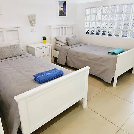 Apartment On Peaceful Complex Port Royal K007 Los Cristianos (Tenerife)