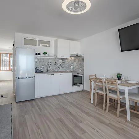 Amazing Cristianos Panoramatic View Apartment