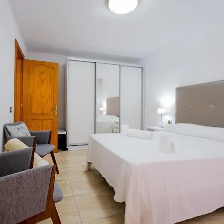 Apartment 313 Eden Parking Wi Fi And Swimming Pool