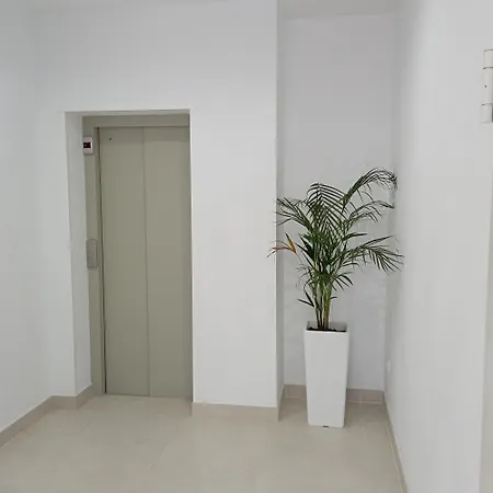 Cozy-central Apartment4