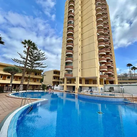 In Torres Del Sol,los Cristianos K112