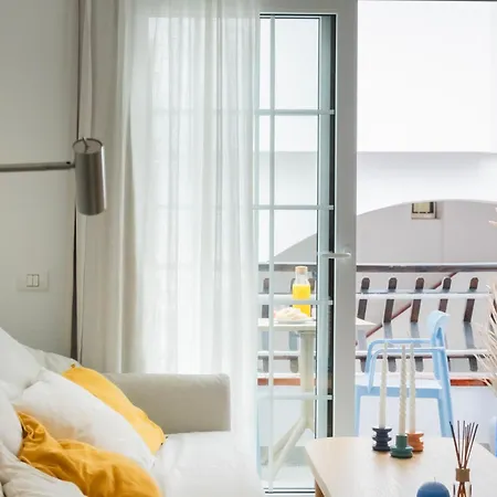 Diamante Cristianos, Heated Pool, Beach, Wifi * Los Cristianos (Tenerife)
