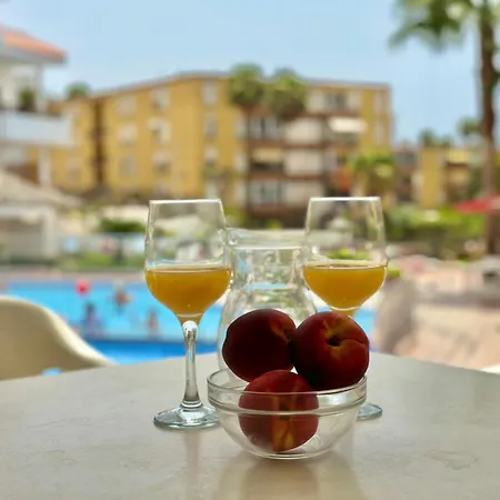 Pool Views Terrace * Los Cristianos (Tenerife)