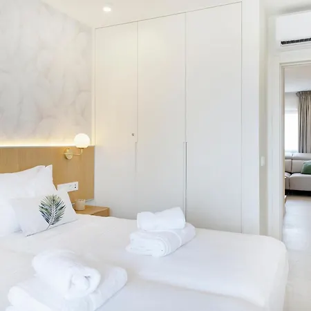 Tms Veramar Hotel,beachfront,pool&parking Apartment