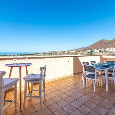 Bright With Sea And Montain View At Cristianos Apartment Los Cristianos (Tenerife)