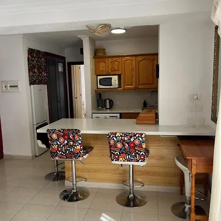 One Bedroom Tenerife Apartment *