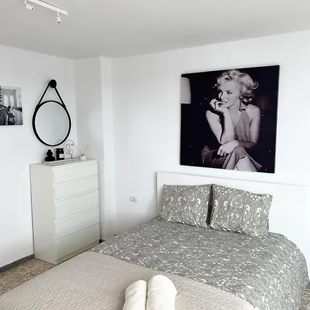 Lovely 2 Bedroom With Balcony Apartment