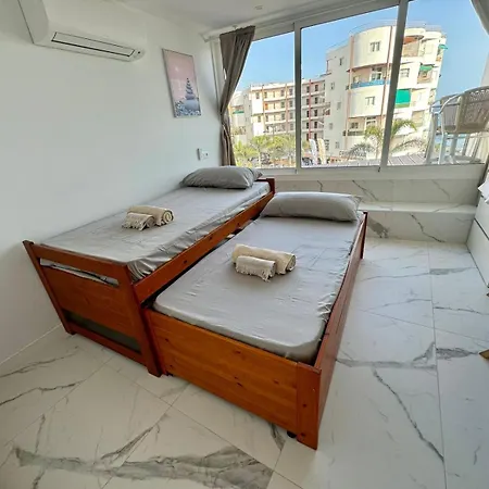 Cristianos Must-see Beachfront Apartment, Stunning Views In Tenerife * Los Cristianos (Tenerife)