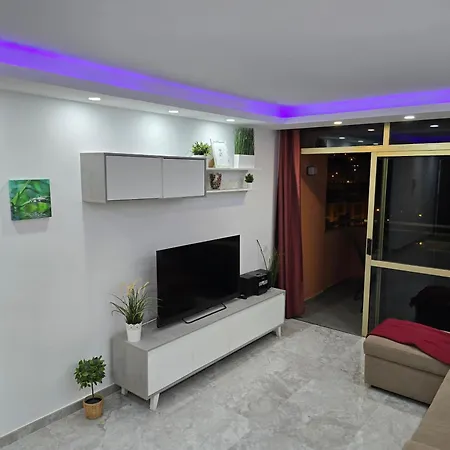 Apartment Eden Mit Beheiztem Pool, Luxurioese Ausstattung Mit Marmorboden, Marmorbadezimmer Los Cristianos (Tenerife)