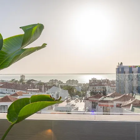 2 Bedroom Luxury With Sea View In Cristianos Apartment Los Cristianos (Tenerife)