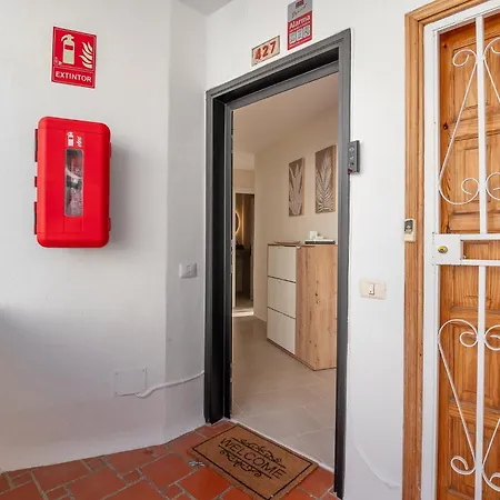 2 Bedroom Luxury With Sea View In Cristianos * Los Cristianos (Tenerife)