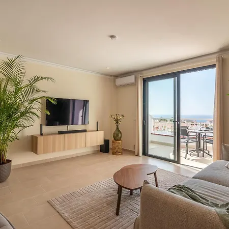 2 Bedroom Luxury With Sea View In Cristianos * Los Cristianos (Tenerife)