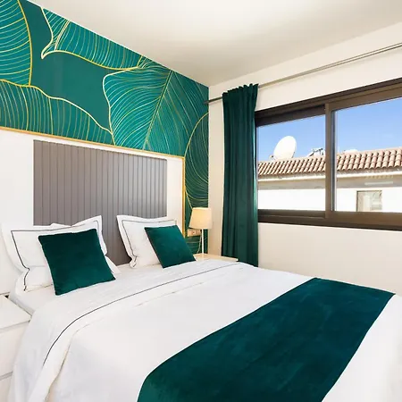 Sublime Sea View Frontline In Vistas Apartment