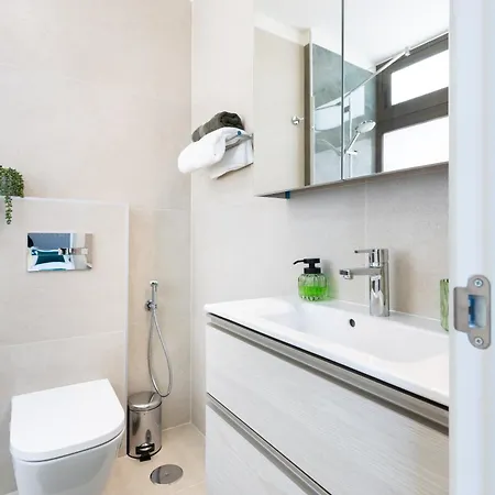 Sublime Sea View Frontline In Vistas Apartment Los Cristianos (Tenerife)