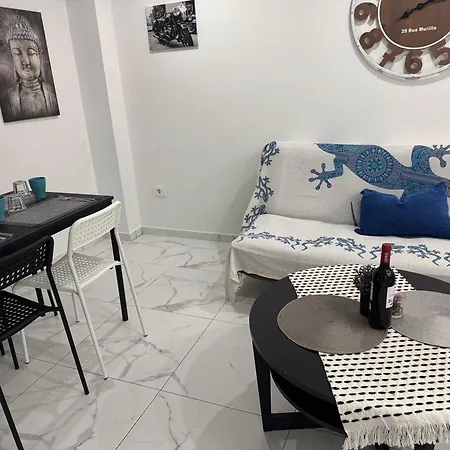 Heart Of Cristianos Modern Close To The Sea In Tenerife Apartment Los Cristianos (Tenerife)
