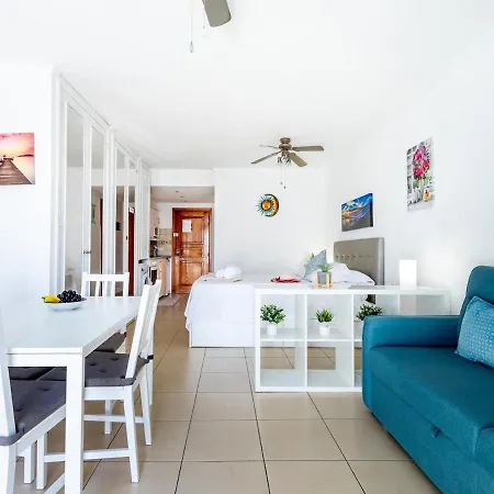 Port Royale Shine And Bright, Heated Pool Apartment *