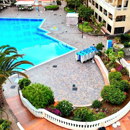 Spacious 3-bedroom Duplex With Heated Pool & Ocean View In Cristianos, Arona Apartment