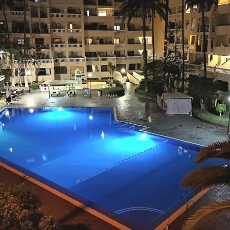 Apartment Spacious 3-bedroom Duplex With Heated Pool & Ocean View In Cristianos, Arona