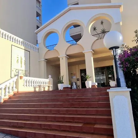 Apartment Spacious 3-bedroom Duplex With Heated Pool & Ocean View In Cristianos, Arona