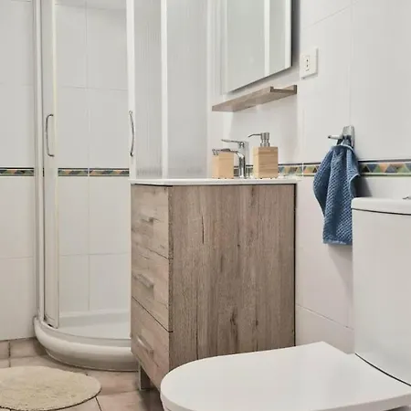 Apartment Spacious 3-bedroom Duplex With Heated Pool & Ocean View In Cristianos, Arona *