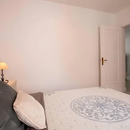 Diamantes 26 - One Bed Los Cristianos (Tenerife)