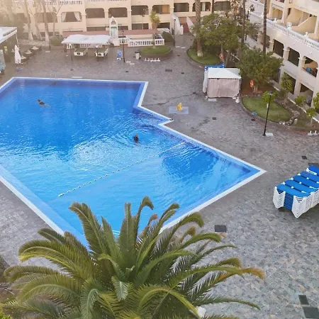 Spacious 3-bedroom Duplex With Heated Pool & Ocean View In Cristianos, Arona *