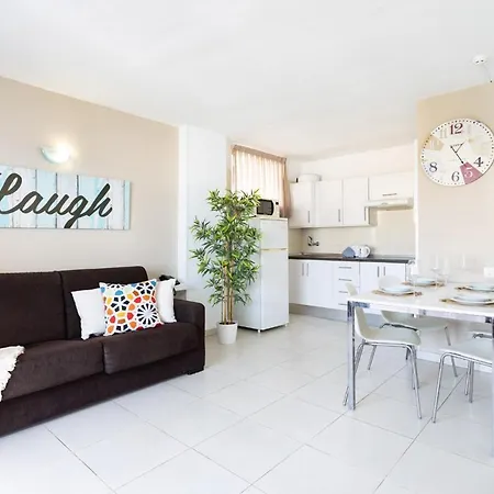 Comodororavel Apartment