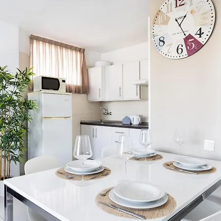 Apartment Comodororavel Los Cristianos (Tenerife)