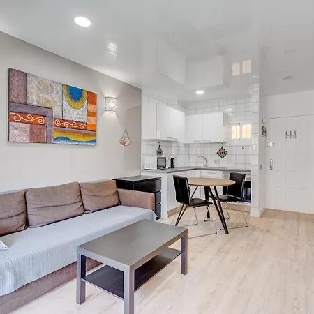 Apartment Modern Sunny 100m From The Los Cristianos (Tenerife)