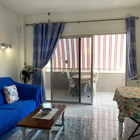 Ocean In Your Hands Apartment
