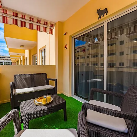 Modern Sunny 100m From The * Los Cristianos (Tenerife)