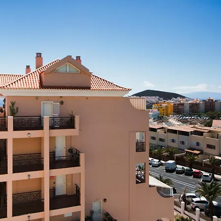 Great View, Heated Pool, Cool Design - Castle Harbour In Cristianos * Los Cristianos (Tenerife)