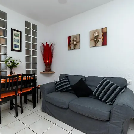 Apartment 1 Bedroom Apartment Castle Harbour Los Cristianos (Tenerife)