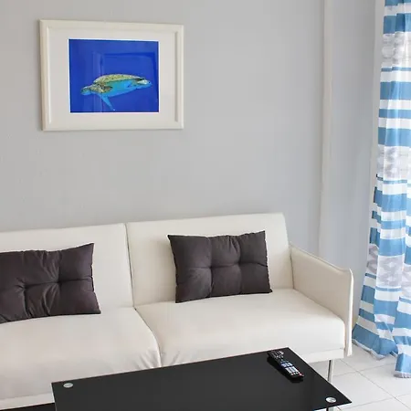 Apartment Cristianos, Nirvana