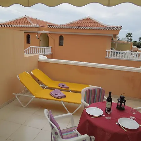 Apartment Playa Las Vistas 2 *