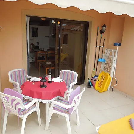 Apartment Playa Las Vistas 2 *
