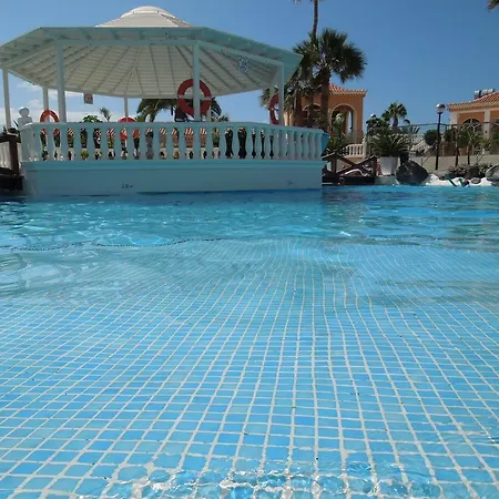 Apartment Playa Las Vistas 2 *