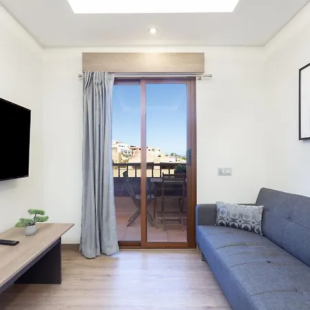 Apartment Aticos Cristianos *