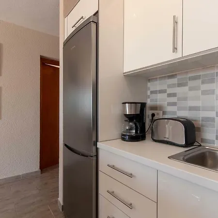 Port Royale 64 - Two Bed Penthouse Apartment Los Cristianos (Tenerife)