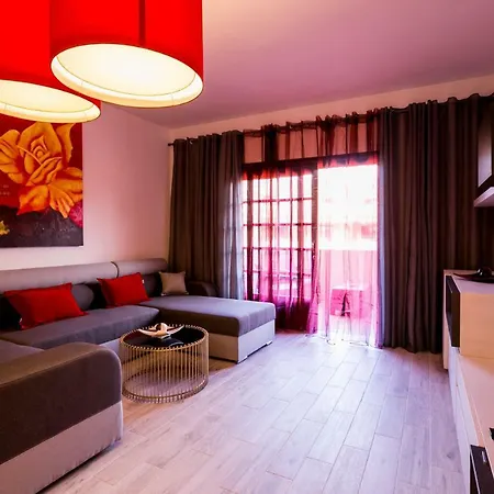 Spacious & Stylish Los Cristianos * Los Cristianos (Tenerife)