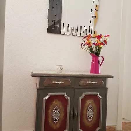 Cristianos, Nirvana Apartment *