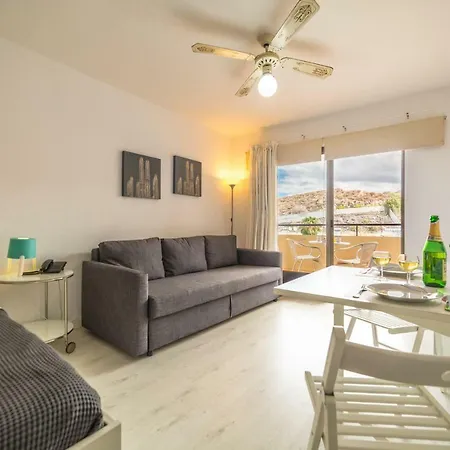 Casa Sara En Los Cristianos *
