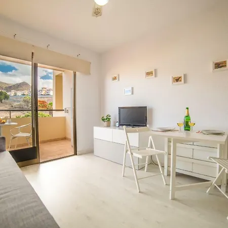 Casa Sara En Los Cristianos *