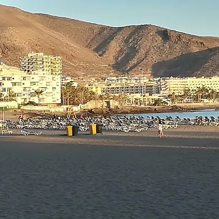 La Colina Los Cristianos Tenerife * Los Cristianos (Tenerife)