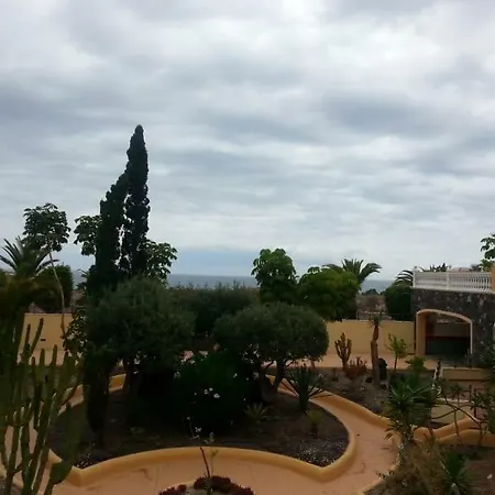 Parque Tropical Apartment