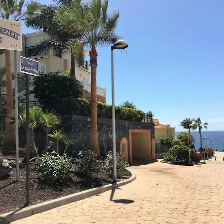 Unique Great Floor By The Ocean With Open Terrace. Separate Entrance. Adults Only Villa