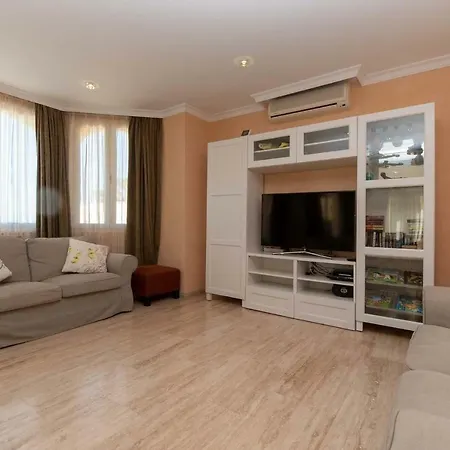 Exclusive On The First Line Of The Ocean With A Private Heated Pool Villa Los Cristianos (Tenerife)